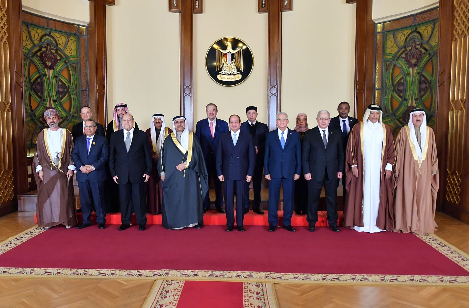 الرئيس المصري يستقبل رئيس مجلس الشورى