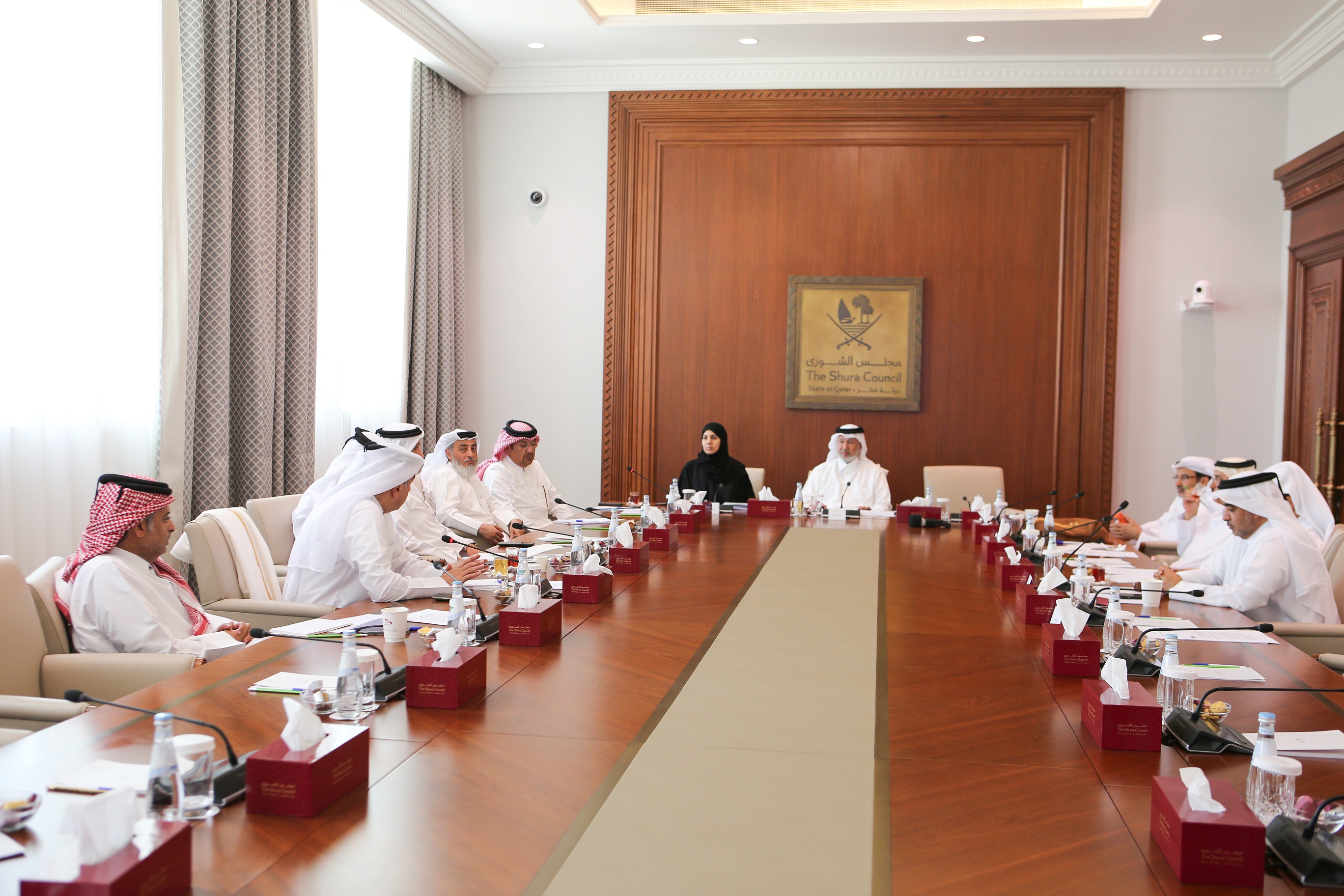 لجنة الشؤون المالية والاقتصادية بالشورى تناقش "تطوير السياحة" بحضور رئيس لجنة السياحة بغرفة قطر